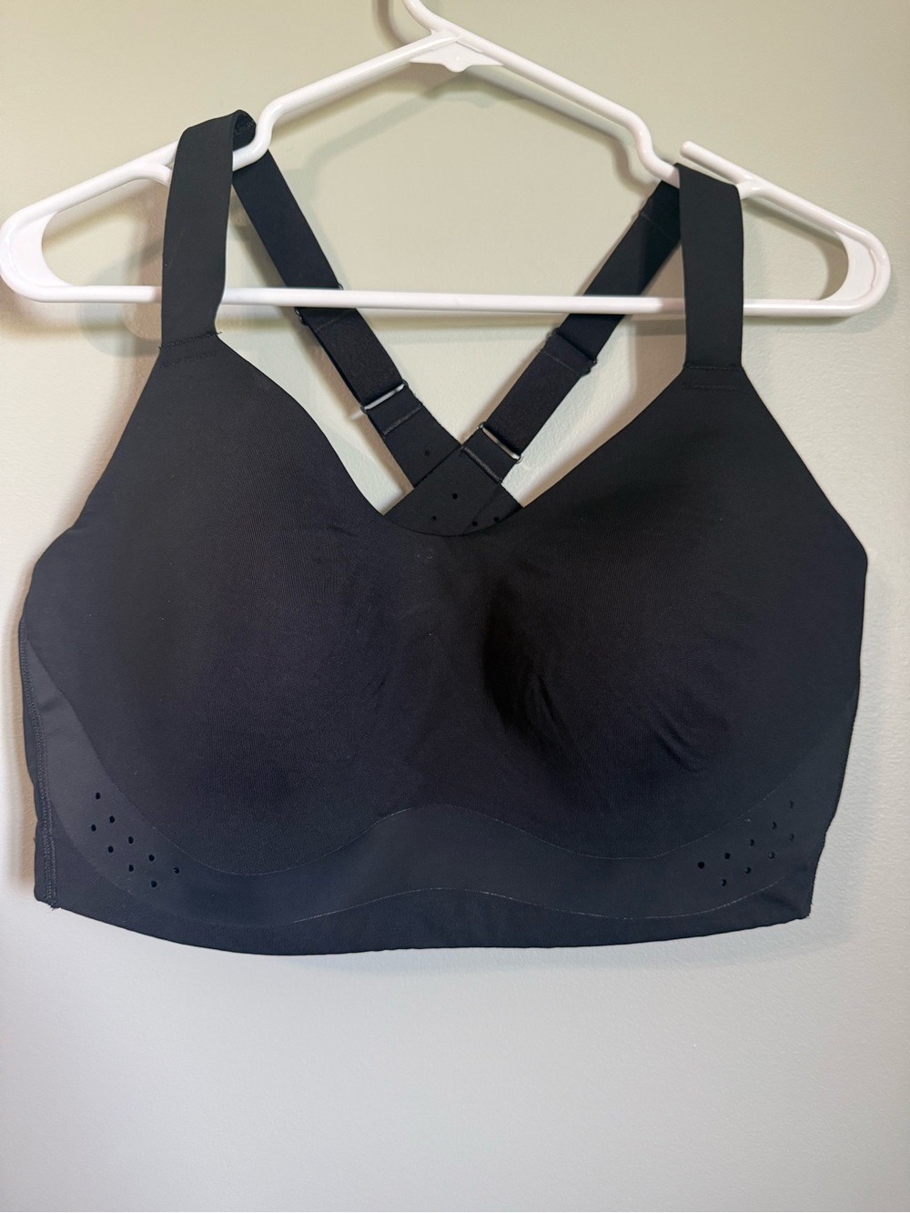 CALIA by Carrie Underwood Black High-Support Wireless Sports Bra